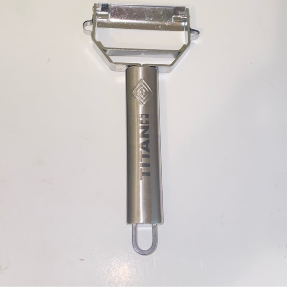 Titan Stainless Steel Garnishing Multipurpose Tool Peeler Slicer Grater Julienne - Picture 1 of 9